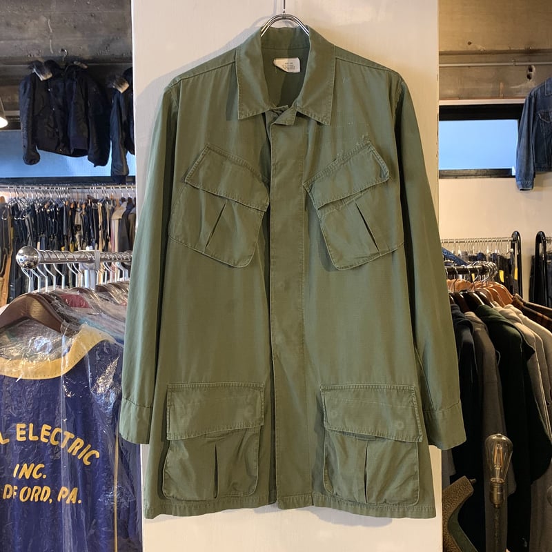 60s US ARMY ジャングルファティーグジャケット 4thタイプ 刺繍 60s US ARMY ジャングルファティーグジャケット 4thタイプ 刺繍