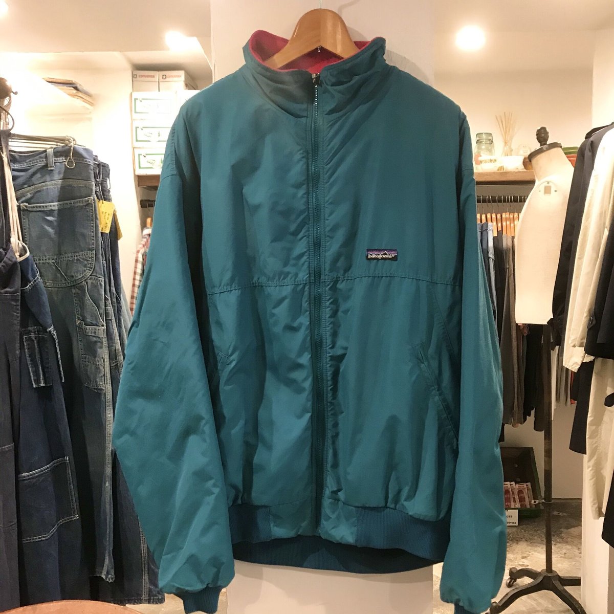 AlexOutdoor【値下げ、レア、メタリックブルー】パタゴニア　シェルドチンチラジャケットUSA製