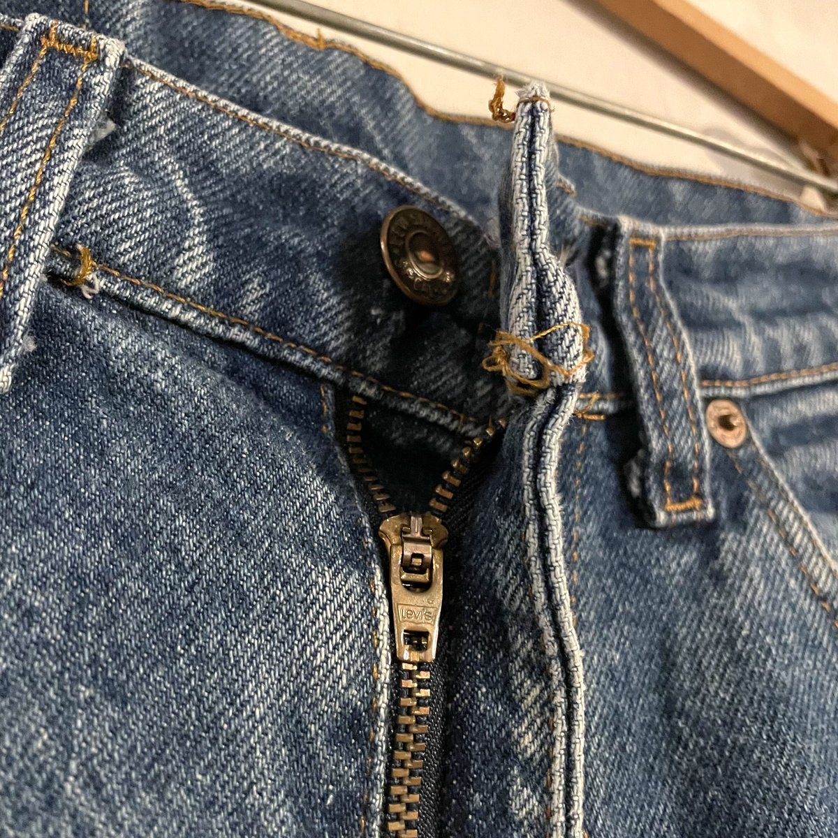 80s Levi's 505-0217 リーバイス デニムパンツ 黒カン ボタン裏 80s Levi's 505-0217 リーバイス デニムパンツ 黒カン ボタン裏