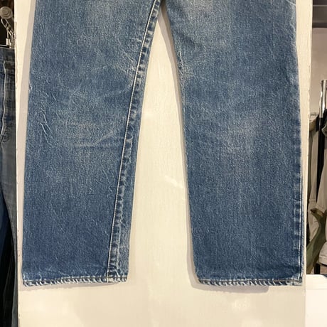 80s　Levi’s 501　赤耳　ボタン裏524　デニムパンツ　リーバイス　USA製　1982年　(S1780)