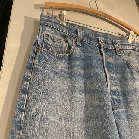 80s　Levi's 501　リーバイス　32×32　デニムパンツ　USA製　ボタン裏525　(S3805)