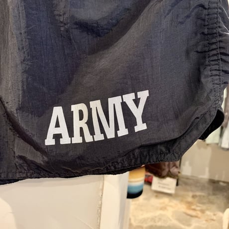 U.S.ARMY トレーニング ショートパンツ　短パン　ショーツ　ハーフパンツ　(S2199)