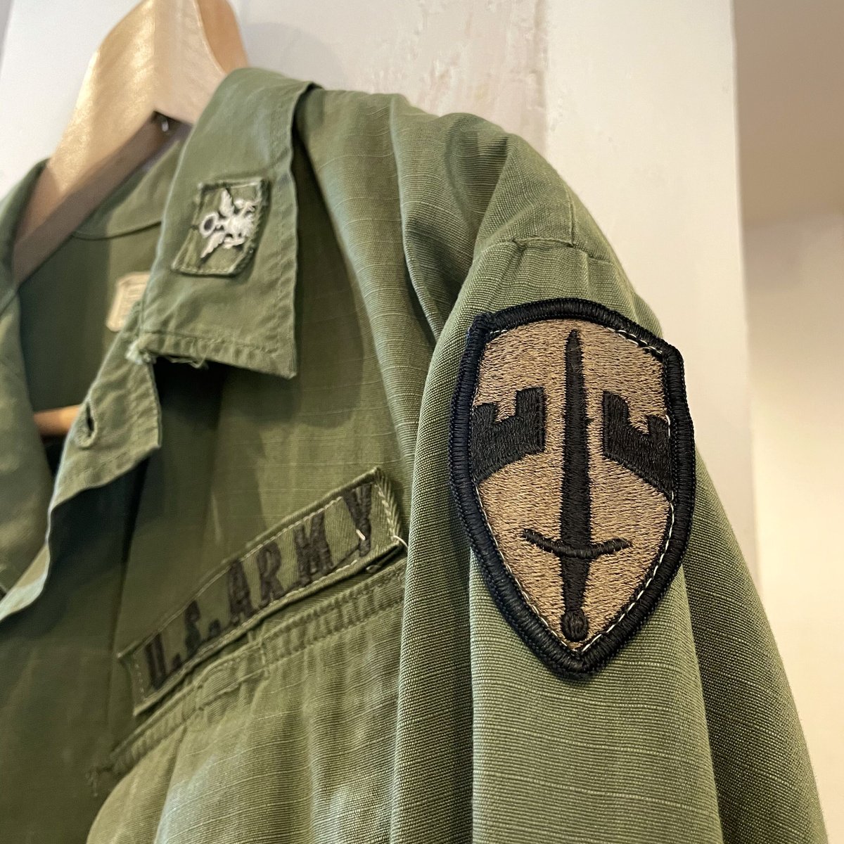 US ARMY ジャングルファティーグジャケット 4th リップストップ US ARMY ジャングルファティーグジャケット 4th リップストップ
