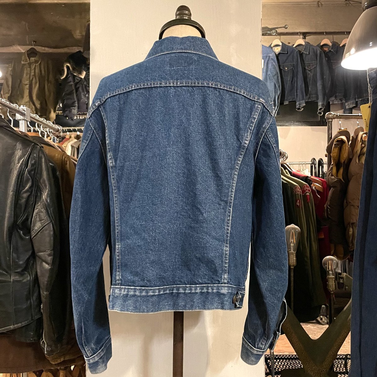 【ビッグサイズ】70s Levi's 70505 0217 デニムジャケット 70s Levi's 70505-0217 デニムジャケット USA製 ビッグサイズ 2ポケ