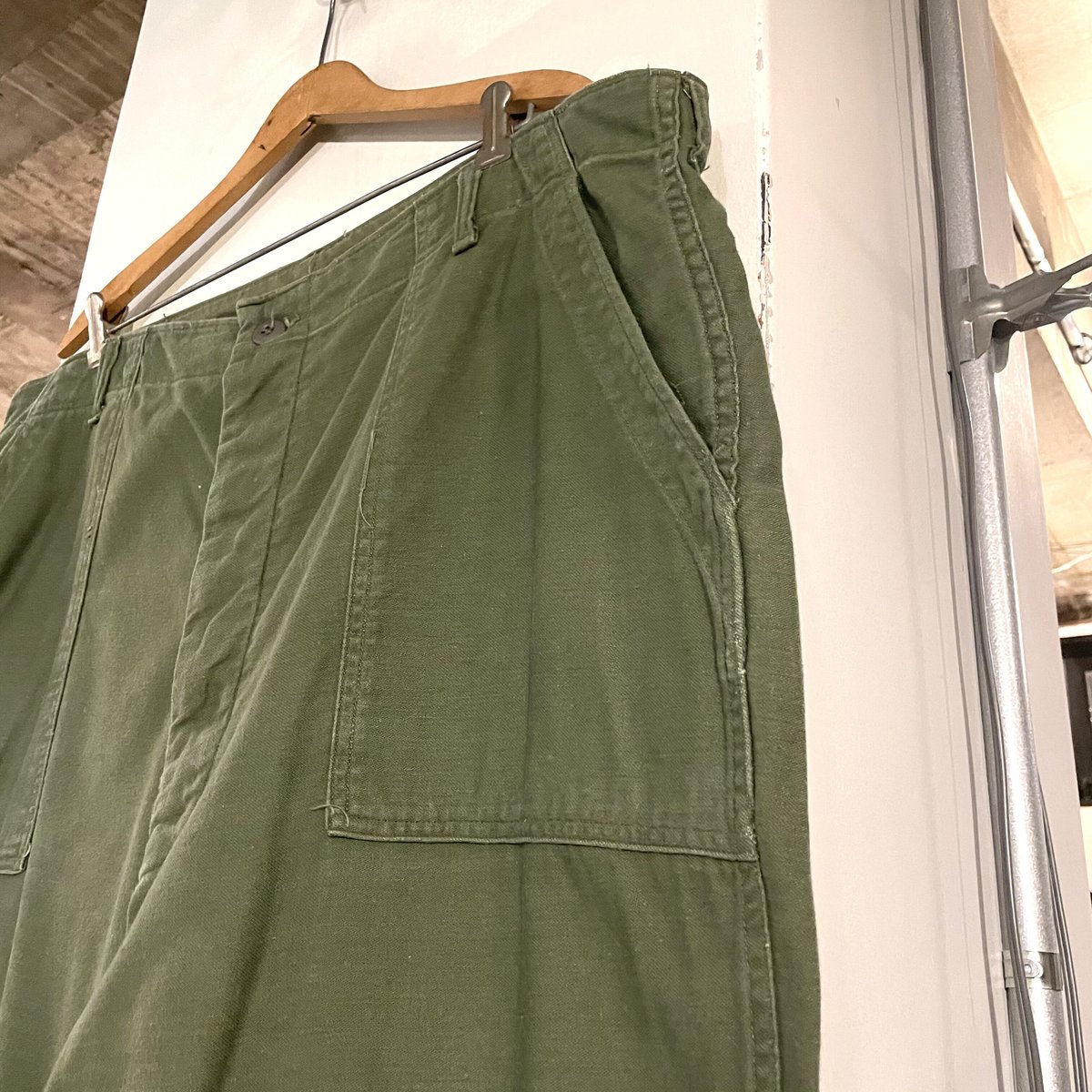 60s US ARMY ベイカーパンツ 42×30 ビッグサイズ ミリタリーパンツ OG