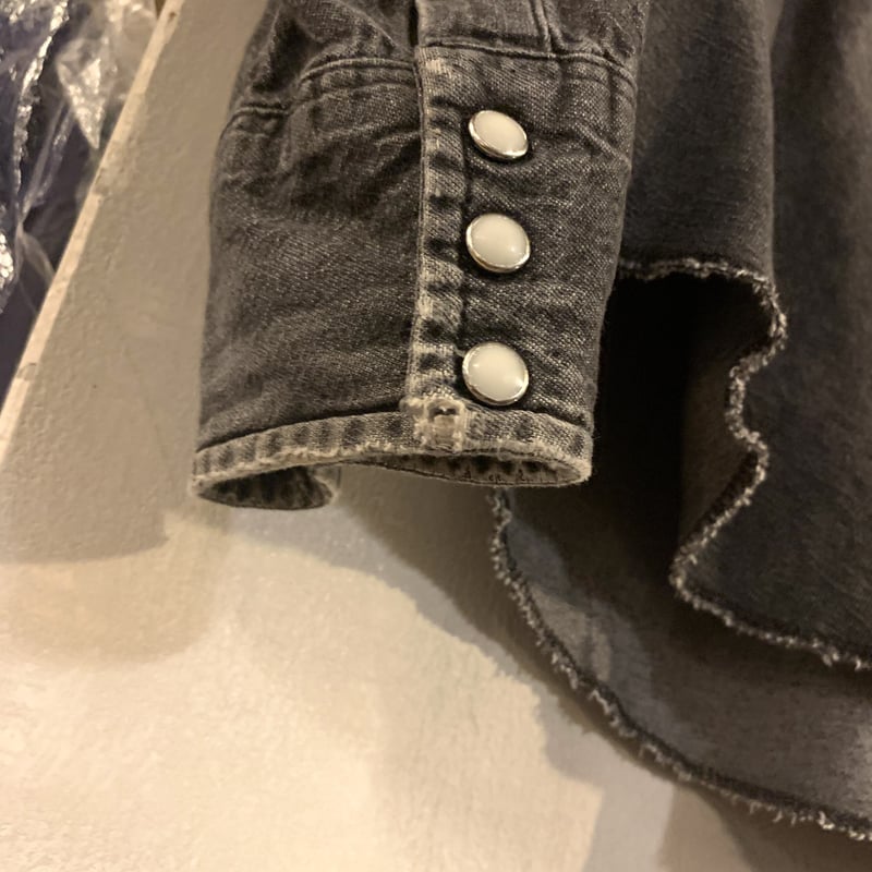90s Wrangler ブラックデニム ウエスタンシャツ スナップボタン 雰囲気