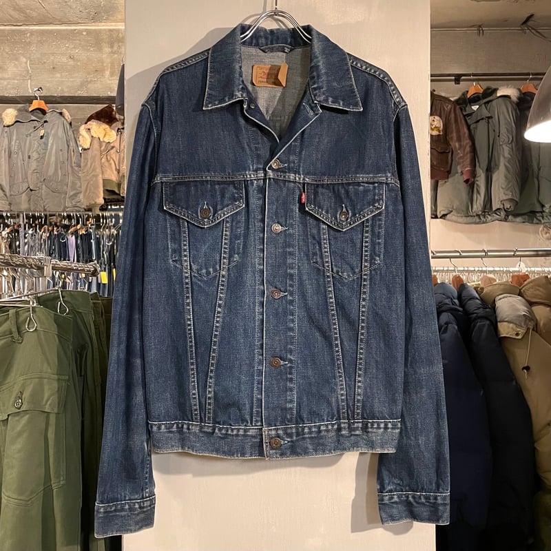 Levi's 70500 04 デニムジャケット Size XXL 2ポケ ユーロ Levi's 70500 04 デニムジャケット Size XXL 2ポケ ユーロ
