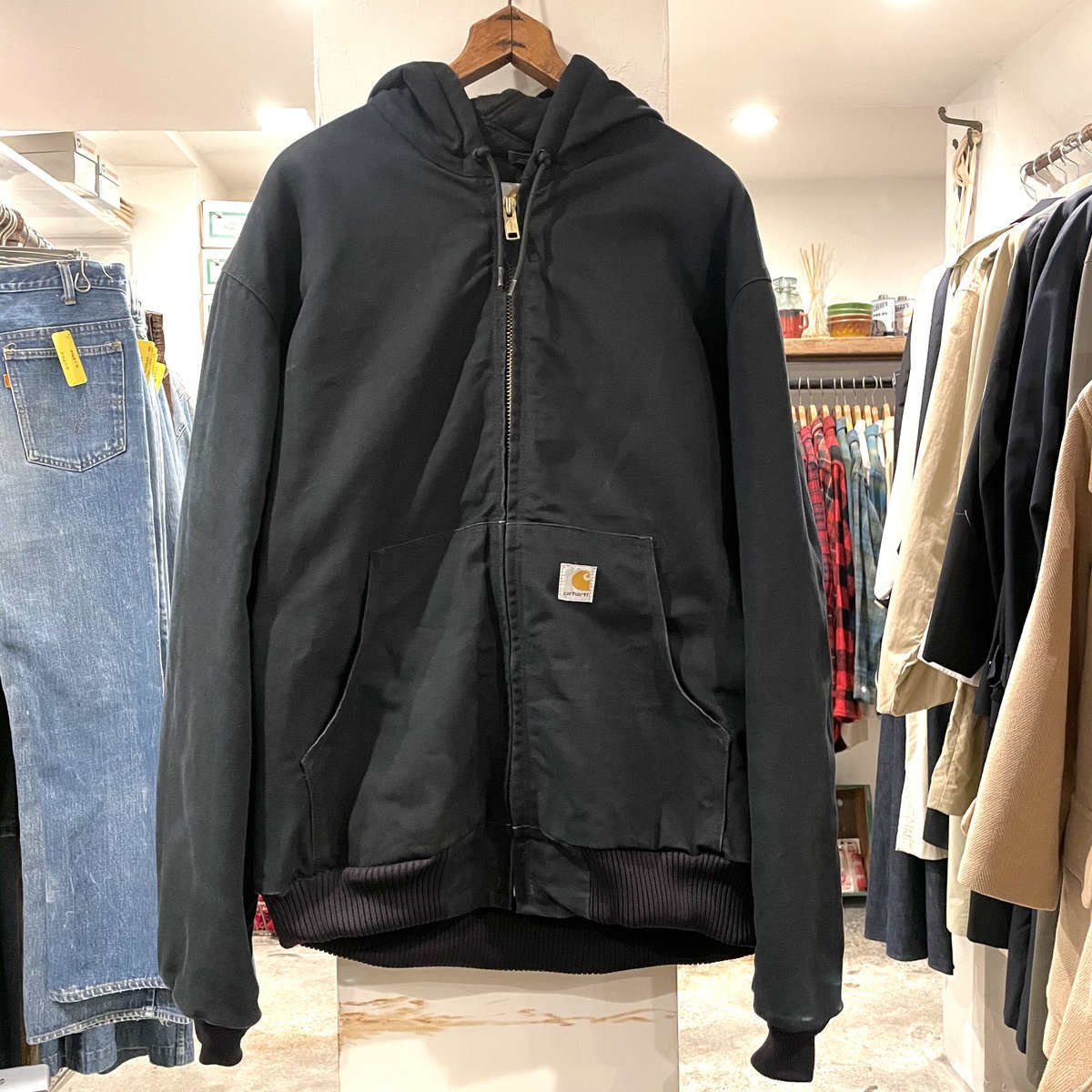 carhartt ダックアクティブジャケット 黒 XLサイズ ワークジャケット