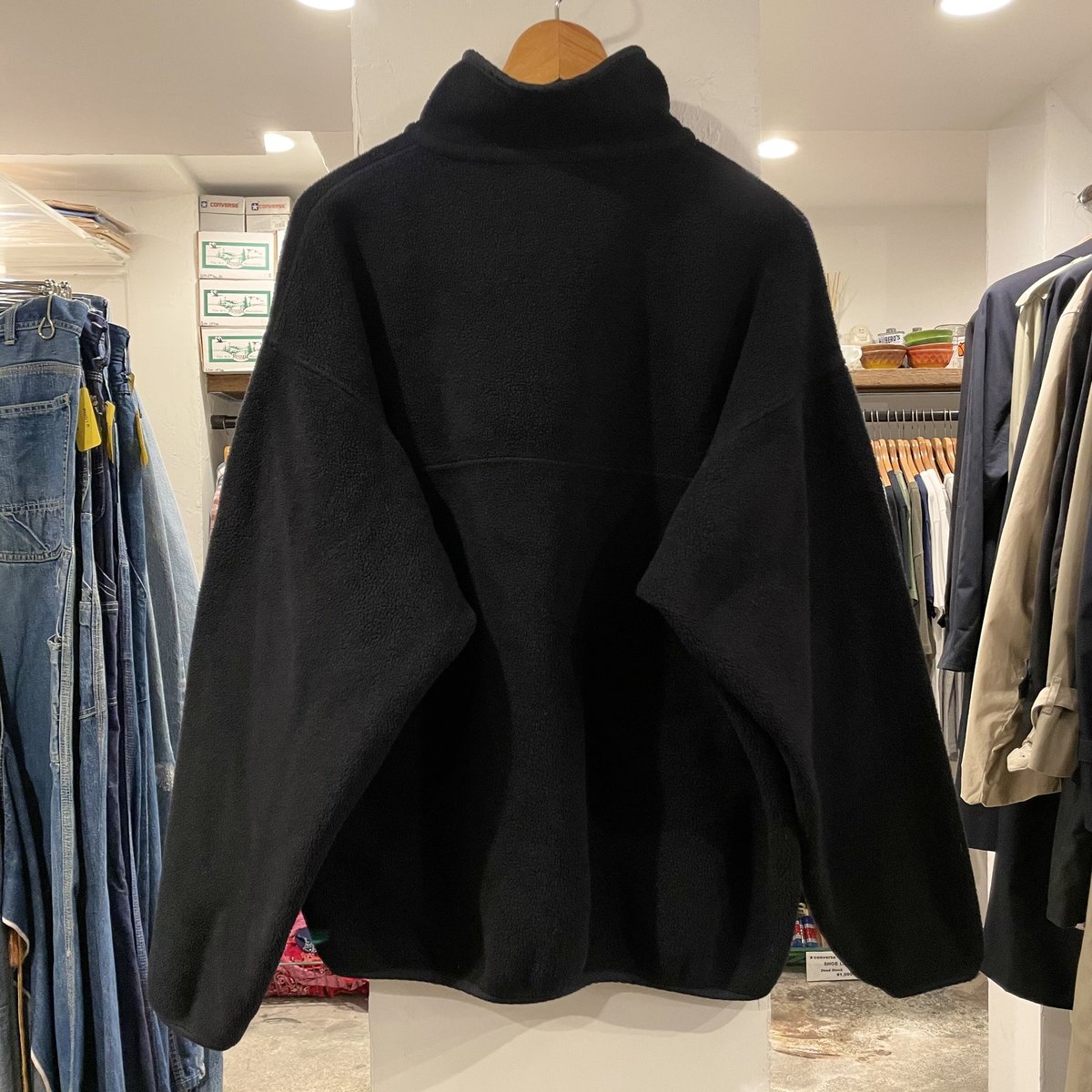 patagonia ブラック ジップアップジャケット L patagonia ブラック ジップアップジャケット L
