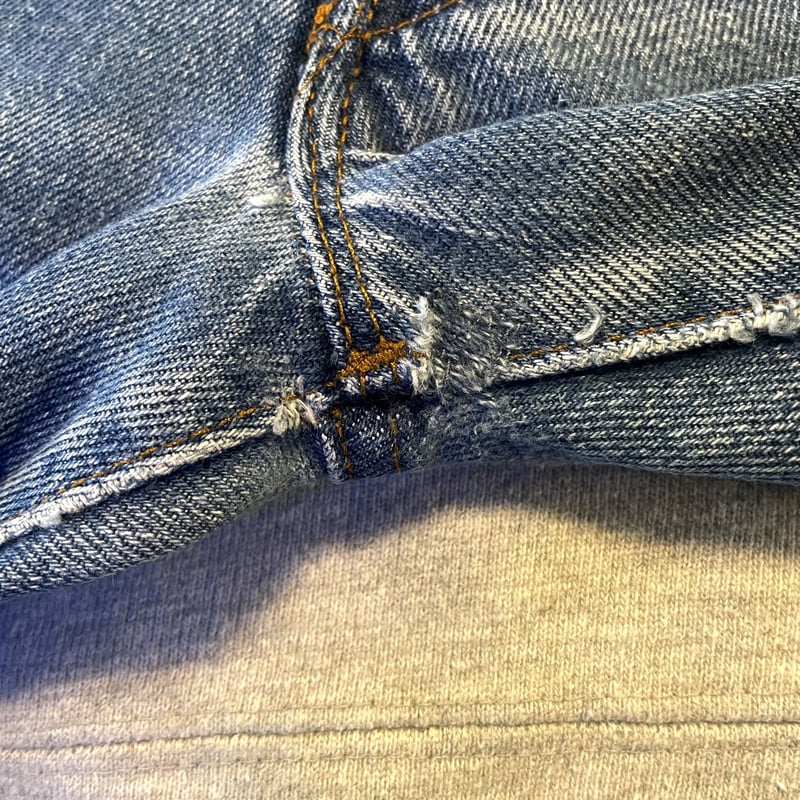 80s Levi's 501 35×33 赤耳 ボタン裏555 ヴィンテージデニム USA 80s Levi's 501 35×33 赤耳 ボタン裏555 ヴィンテージデニム USA