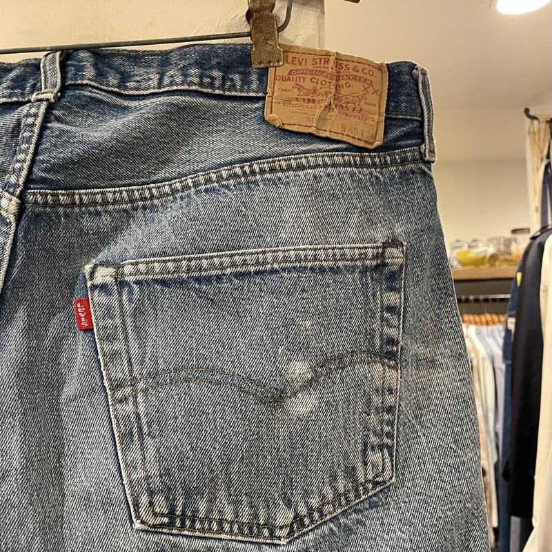Levi's 501 80年代 リーバイス 501 黒カン 脇割り 内股シングル Levi's 501 80年代 リーバイス 501 黒カン 脇割り 内股シングル