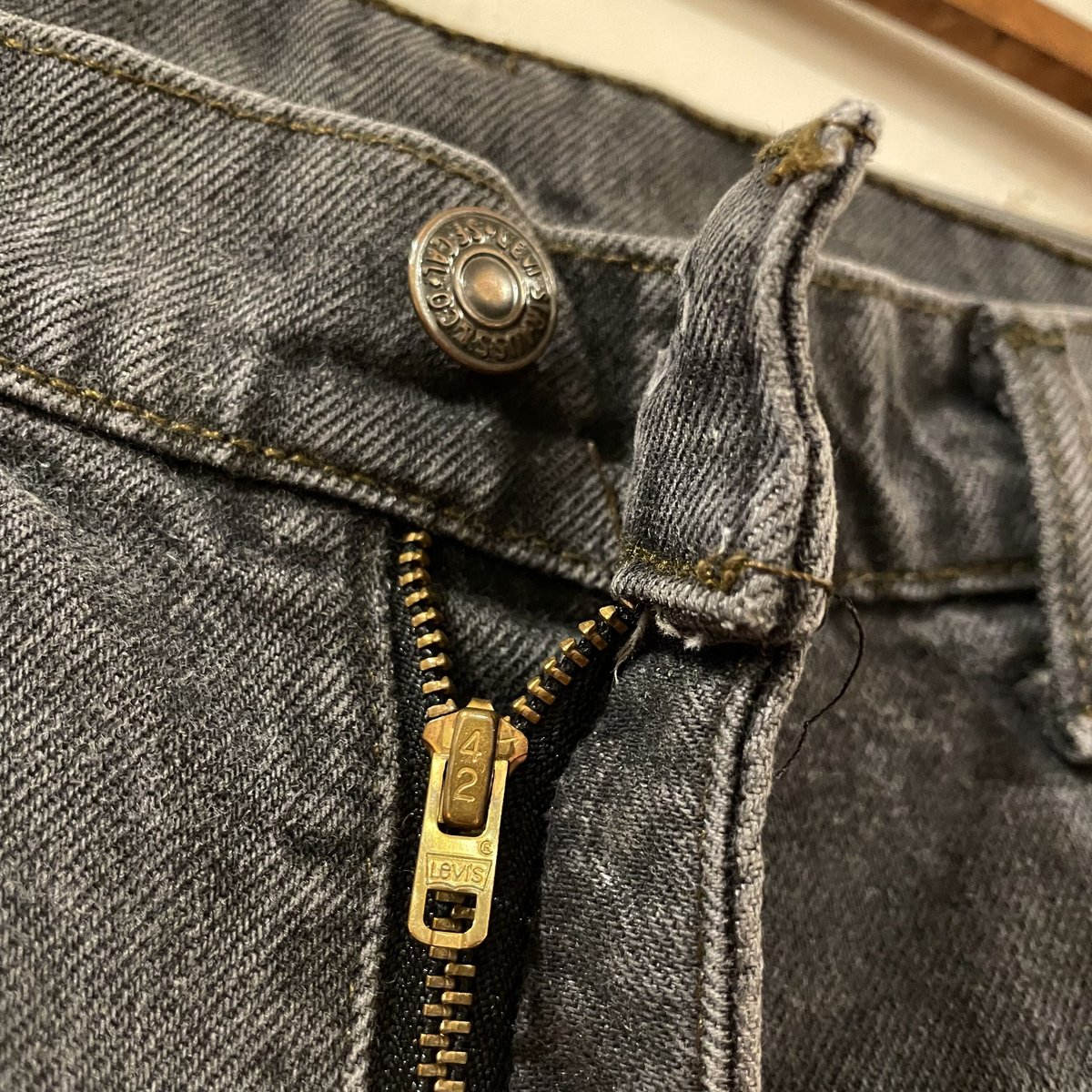Levi's 42509-0258 80年代 リーバイス509 先染めブラックデニム Levi's 42509-0258 80年代 リーバイス509 先染めブラックデニム