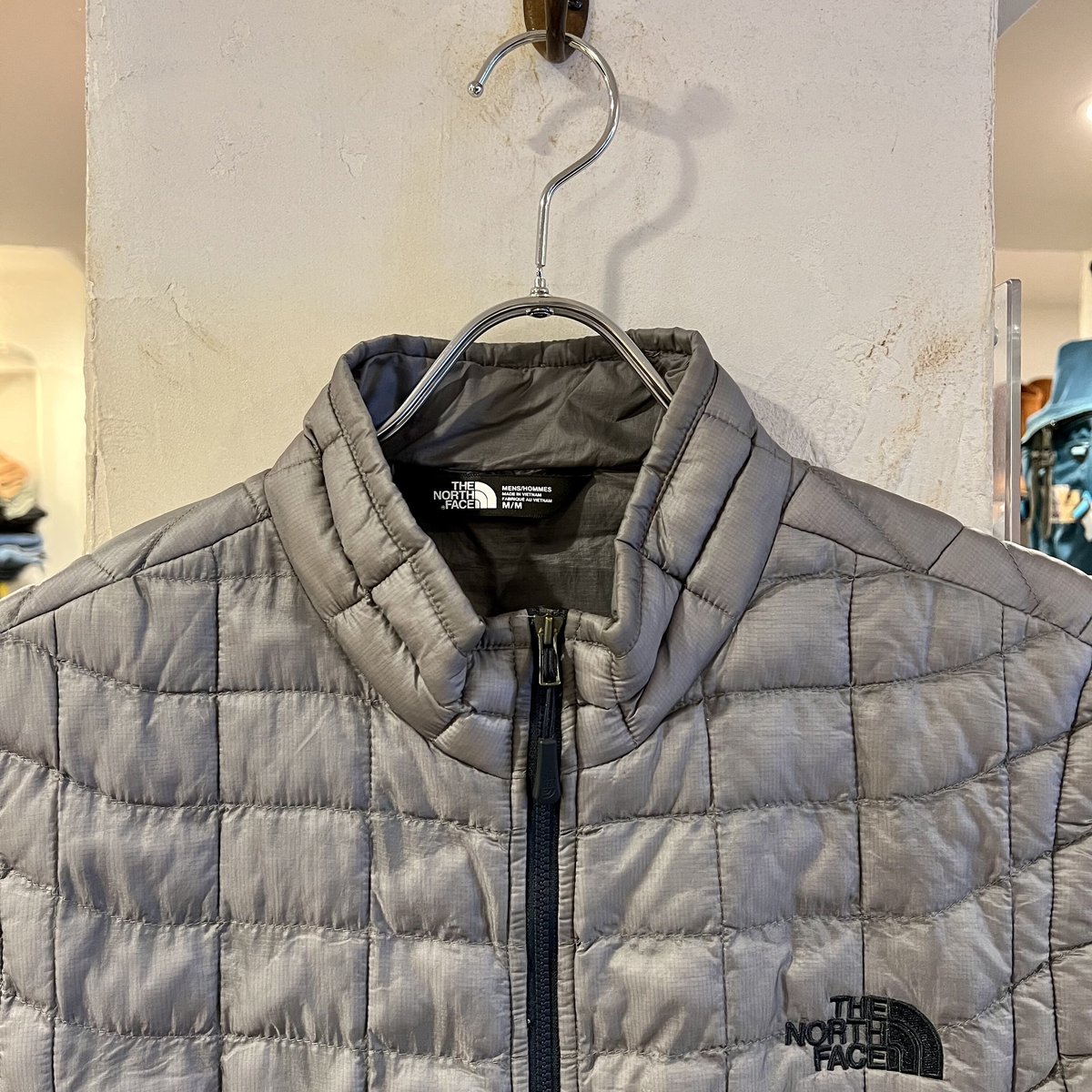 THE NORTH FACE ダウンベスト ノースフェイス グレー MENS M (S2945...