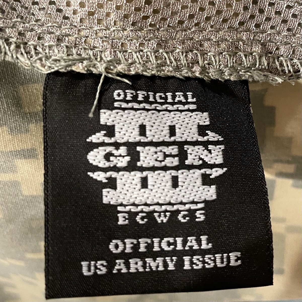 US ARMY ECWCS GEN3 ソフトシェルジャケット デジカモ柄 エクワックス