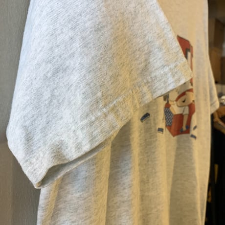 90s　FRUIT OF THE LOOM　S/S Tシャツ　MR.REMOTE　半袖T　©︎SHARKY'S　MISTER SERIES　(S2396)