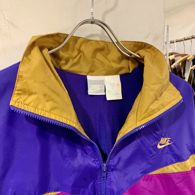 美品 両面デカロゴ★ナイキ NIKE 中綿ブルゾン ナイロンジャケット 切り替え NIKE ナイキ 切替バイカラー 刺繍ロゴ ナイロンジャケット