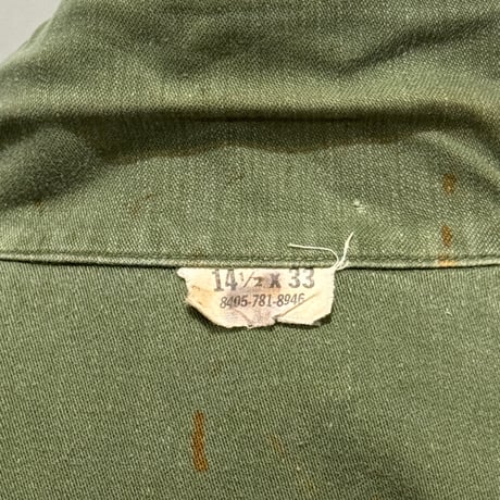 60s~　USMC　ユーティリティシャツ　Size 14½　シャツ袖　OG 107 COTTON SATEEN　ミリタリーシャツ　バックステンシル　(S5134)