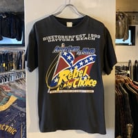 90s　ショートスリーブTシャツ　BIKETOBERFEST　バイクイベント　デイトナビーチ　1999年　黒T　半袖T　(S2346)