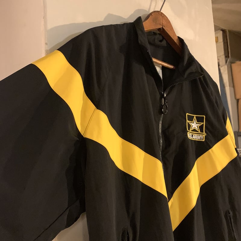 US ARMY APFUジャケット トレーニングジャケット 2017年 ミリタリー