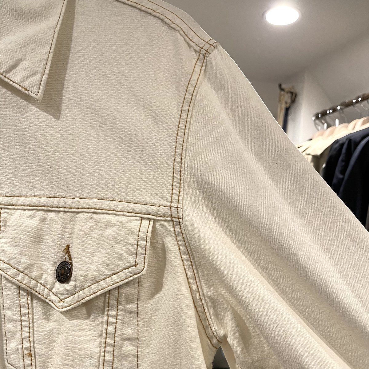 Levis 70s オレンジタブ ホワイトデニム トラッカージャケット Levis 70s オレンジタブ ホワイトデニム トラッカージャケット