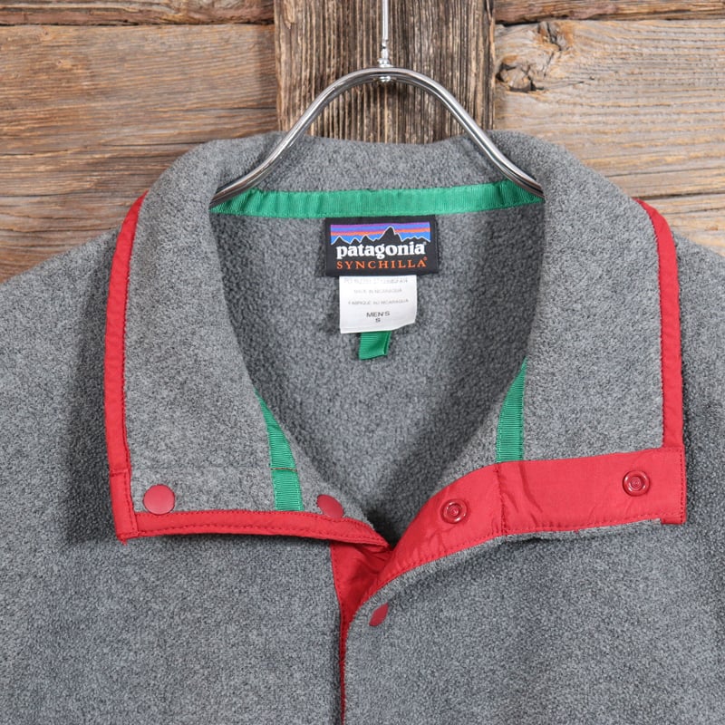 patagonia ライトウェイト シンチラスナップT プルオーバー patagonia ライトウェイト シンチラスナップT プルオーバー