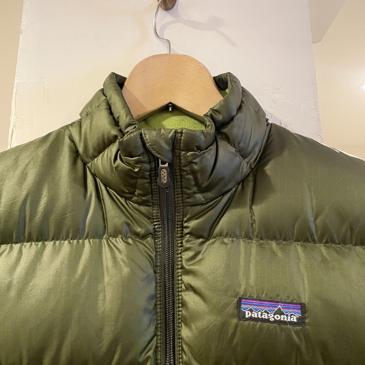 patagonia ダウンベスト サイド切替 08年 Mサイズ パタゴニア (S0448