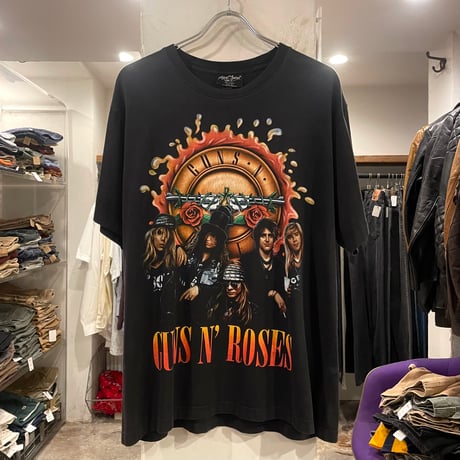 ガンズアンドローゼズ | STORES