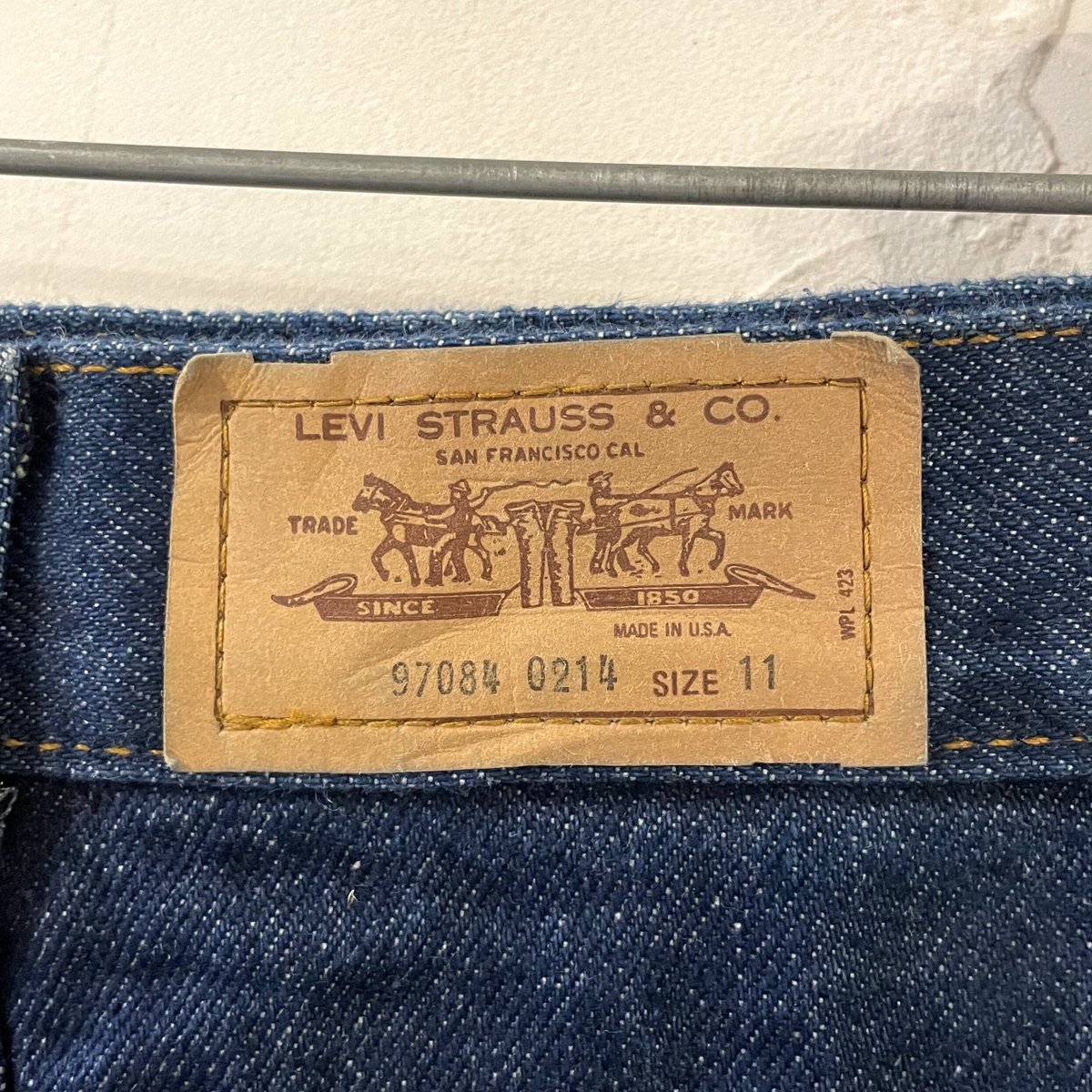 Levi's 97084 0214 デニムスカート オレンジタブ 濃紺 USA製 70s Levi's 97084 0214 デニムスカート オレンジタブ 濃紺 USA製 70s