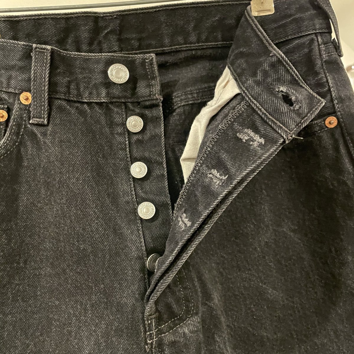 Levi's 501 90年代 後染めブラックデニム ボタン裏522 USA製 Levi's 501 90年代 後染めブラックデニム ボタン裏522 USA製