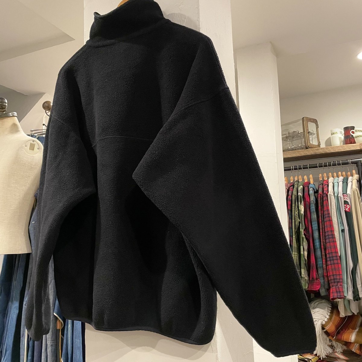 patagonia シンチラスナップT Lサイズ 黒 パタゴニア (S0358) | DUFF