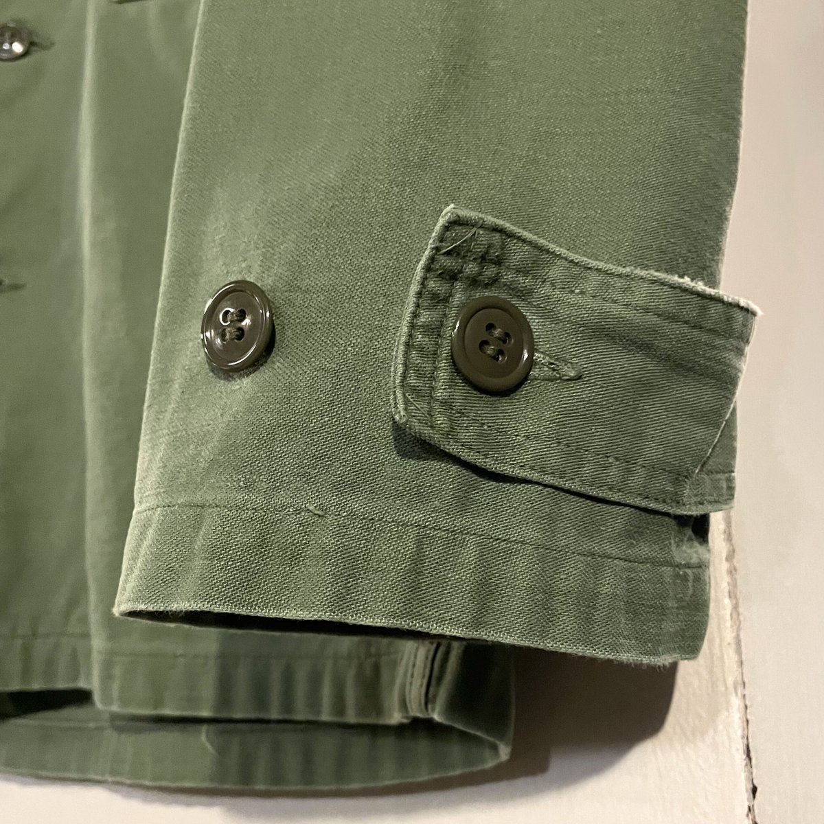 60s US ARMY ユーティリティシャツ 筒袖 2nd Type 1964年 アジャスター