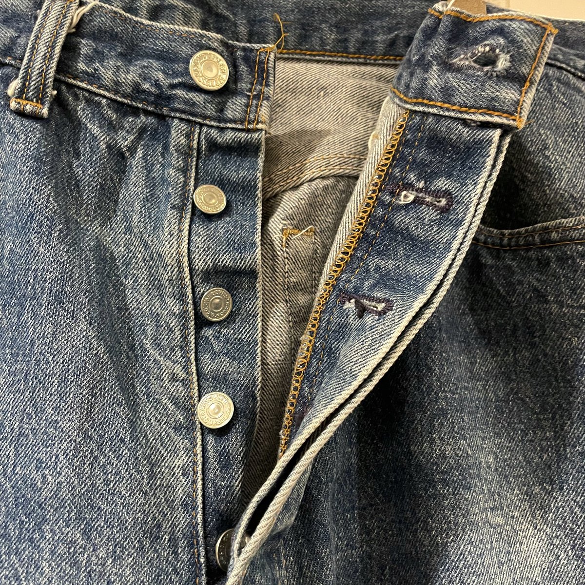 Levi's 501 80年代 リーバイス50 内股シングル 脇割 裾裏 Levi's 501 80年代 リーバイス50 内股シングル 脇割 裾裏