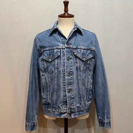 levis70506 | STORES