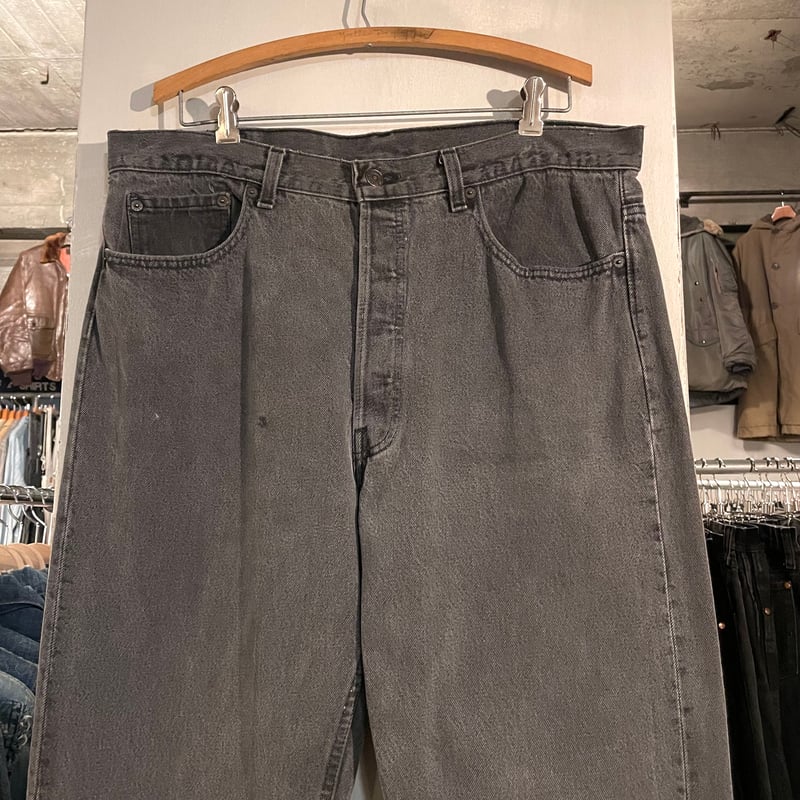 90年代 Levi's 501 後染め ブラックデニムパンツ 36×31½ USA製 90年代 Levi's 501 後染め ブラックデニムパンツ 36×31½ USA製