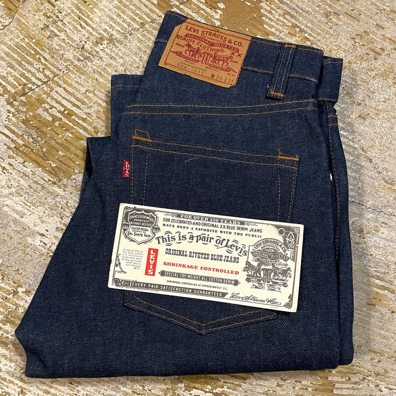 80s Levi's 505-0217 DEAD STOCK 29×31 USA製 内股シング 80s Levi's 505-0217 DEAD STOCK 29×31 USA製 内股シング