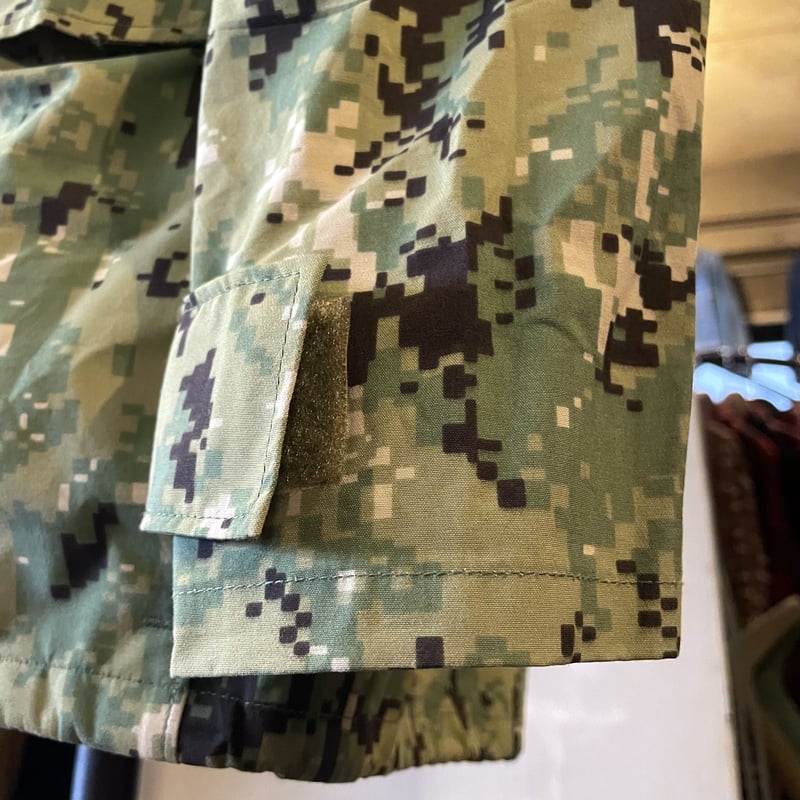 US NAVY GORE-TEX パーカー デジカモ ゴアテックスパーカー (S3495) |
