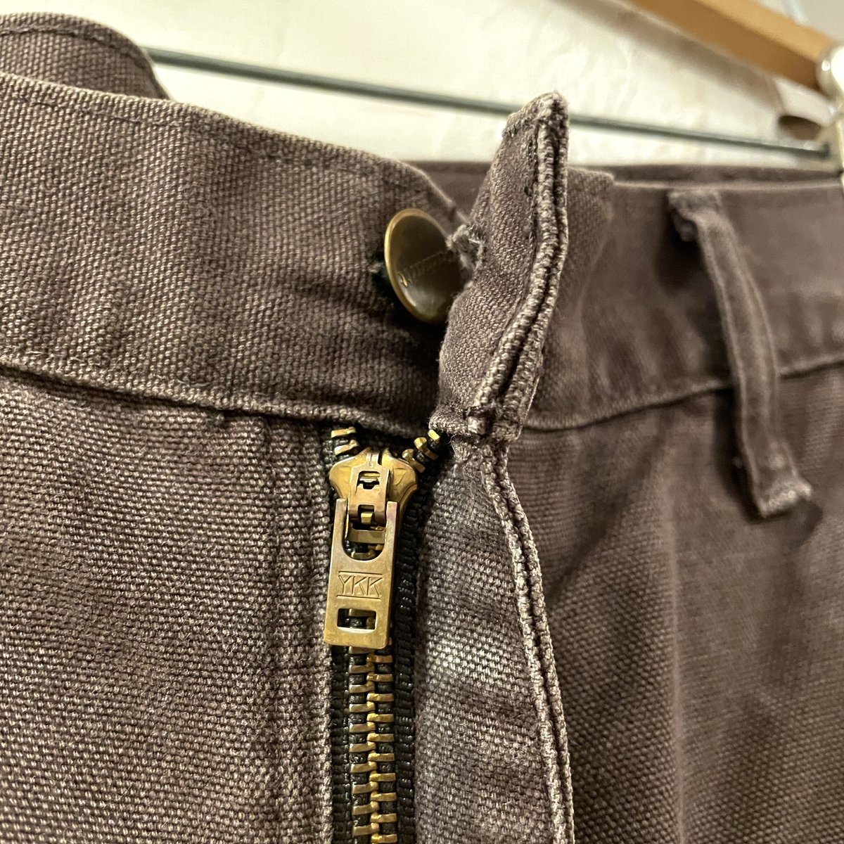 Carhartt ダック地ペインターパンツ ダークブラウン 雰囲気系 Carhartt ダック地ペインターパンツ ダークブラウン 雰囲気系