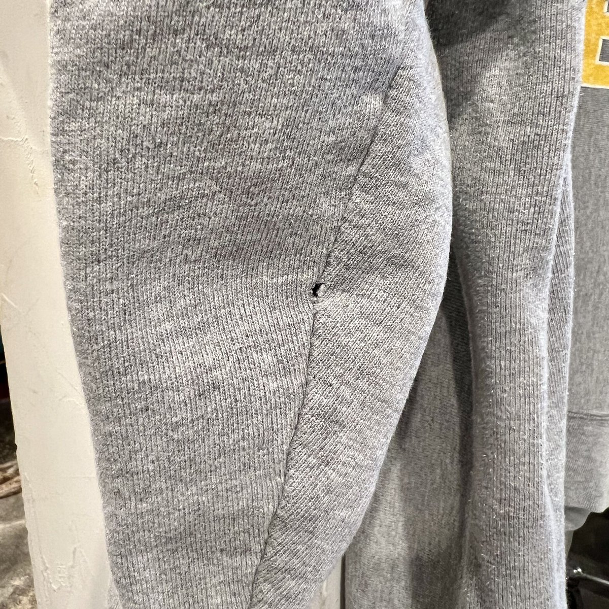 Champion Premium Reverse Weave 刺繍ロゴ - メルカリ