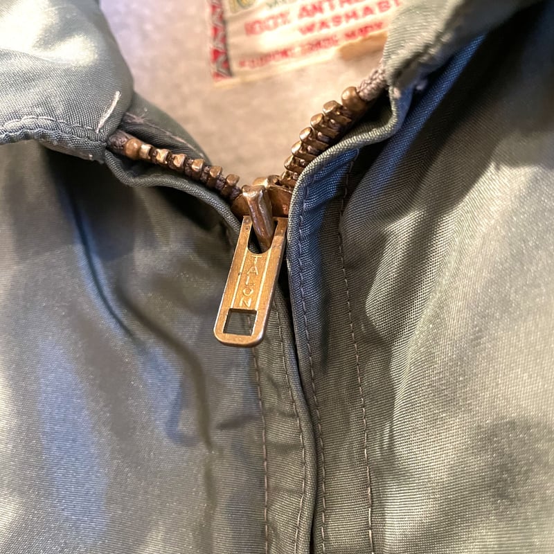 【McGREGOR】60年代 48サイズ USA製 TALON アンチフリーズ 古着 60s USA製 McGREGOR 「Nylon Anti-Freeze」 防寒 ナイロン