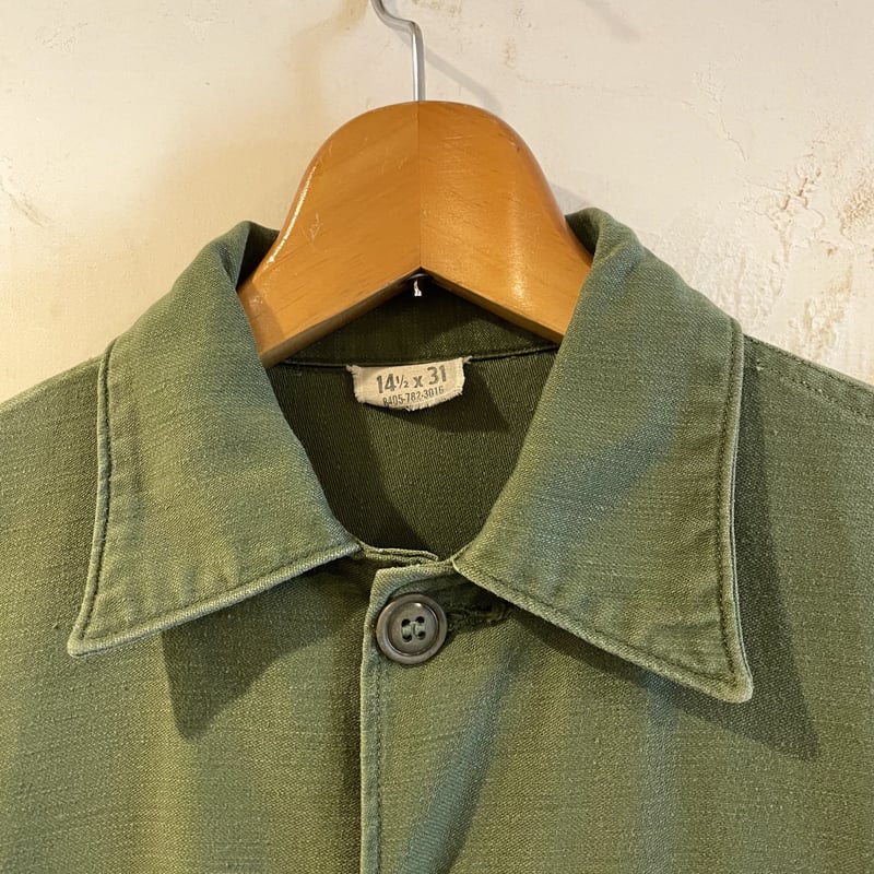 ★１９６０年代＊アメリカ軍＊陸軍＊OG１０７ユティリティシャツ（実物） MILITARY 実物 新品 デッドストック 米軍 OG-107 コットンサテン