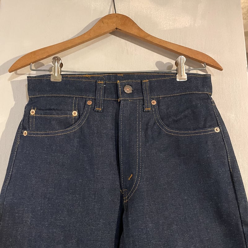 80s Levi's 505-0217 DEAD STOCK 29×31 USA製 内股シング 80s Levi's 505-0217 DEAD STOCK 29×31 USA製 内股シング