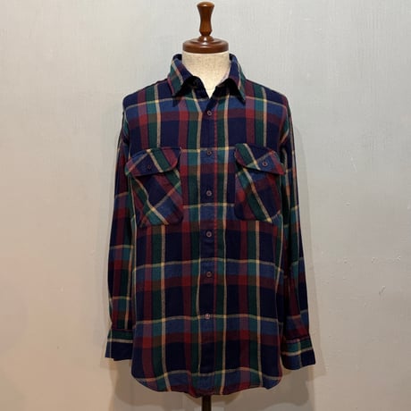 セントジョンズベイ | STORES
