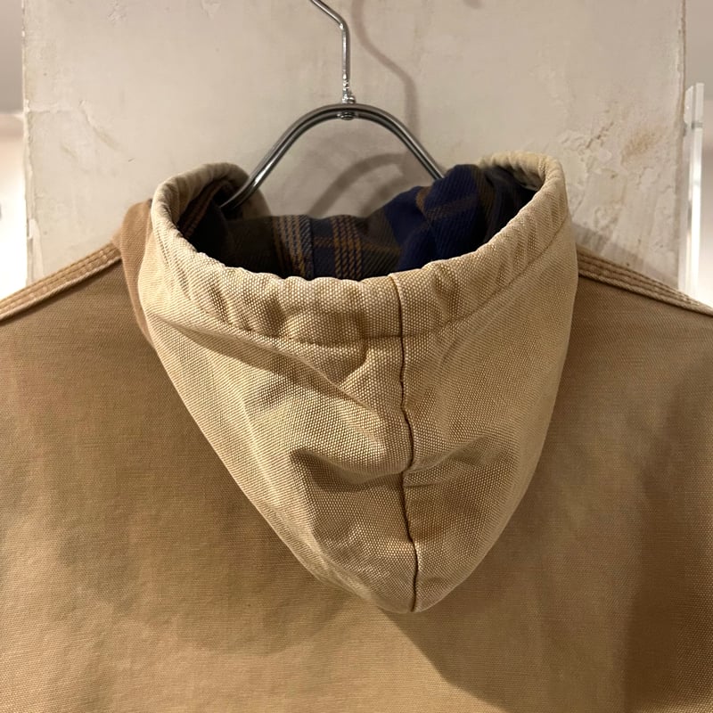 carhartt アクティブジャケットパーカーブラウンダックフェードボロ雰囲気系 Carhartt WIP パーカー 「Carhartt WIP」HOODED BROWN DUCKS