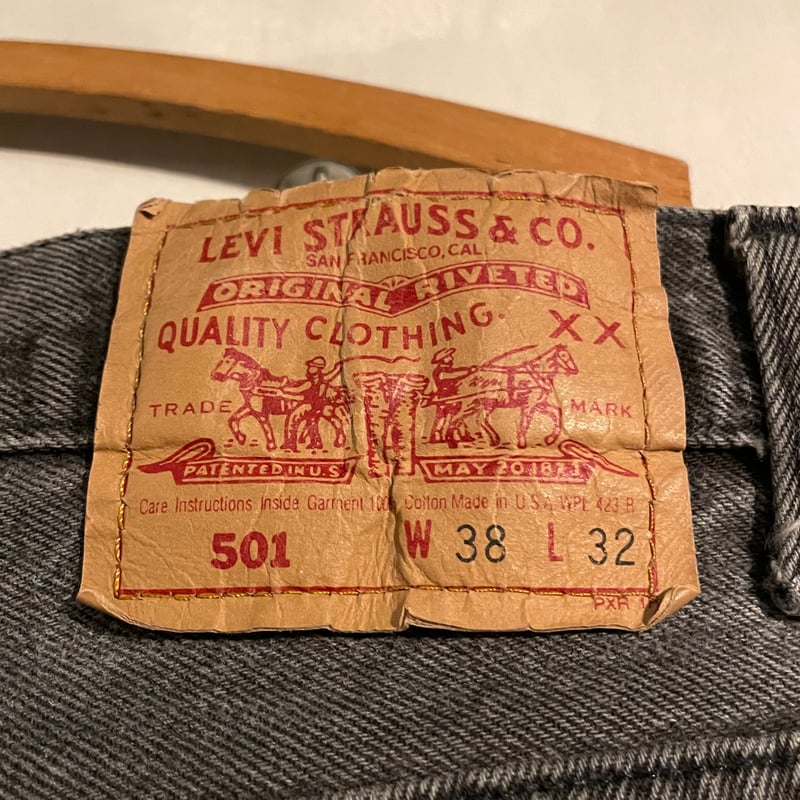 90年代 Levi's 501 後染め ブラックデニムパンツ 36×31½ USA製 90年代 Levi's 501 後染め ブラックデニムパンツ 36×31½ USA製