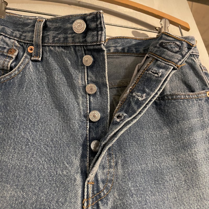 90s Levi's 501 リーバイス 31×30 デニムパンツ USA製 ボタン裏 90s Levi's 501 リーバイス 31×30 デニムパンツ USA製 ボタン裏