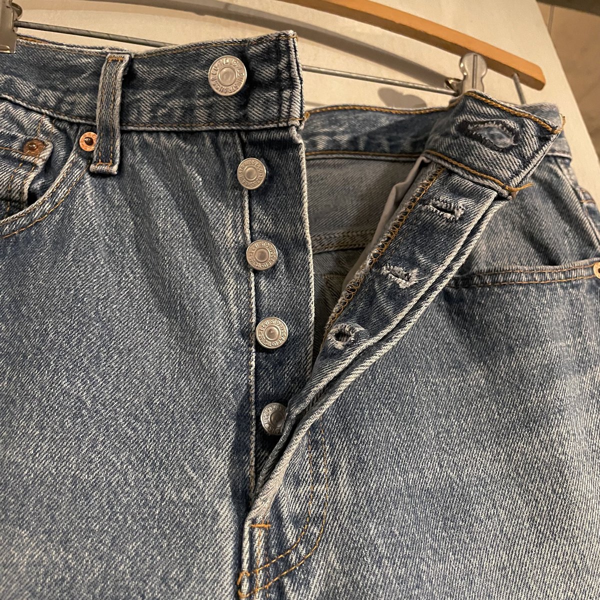 90s Levi's 501 リーバイス 31×30 デニムパンツ USA製 ボタン裏 90s Levi's 501 リーバイス 31×30 デニムパンツ USA製 ボタン裏