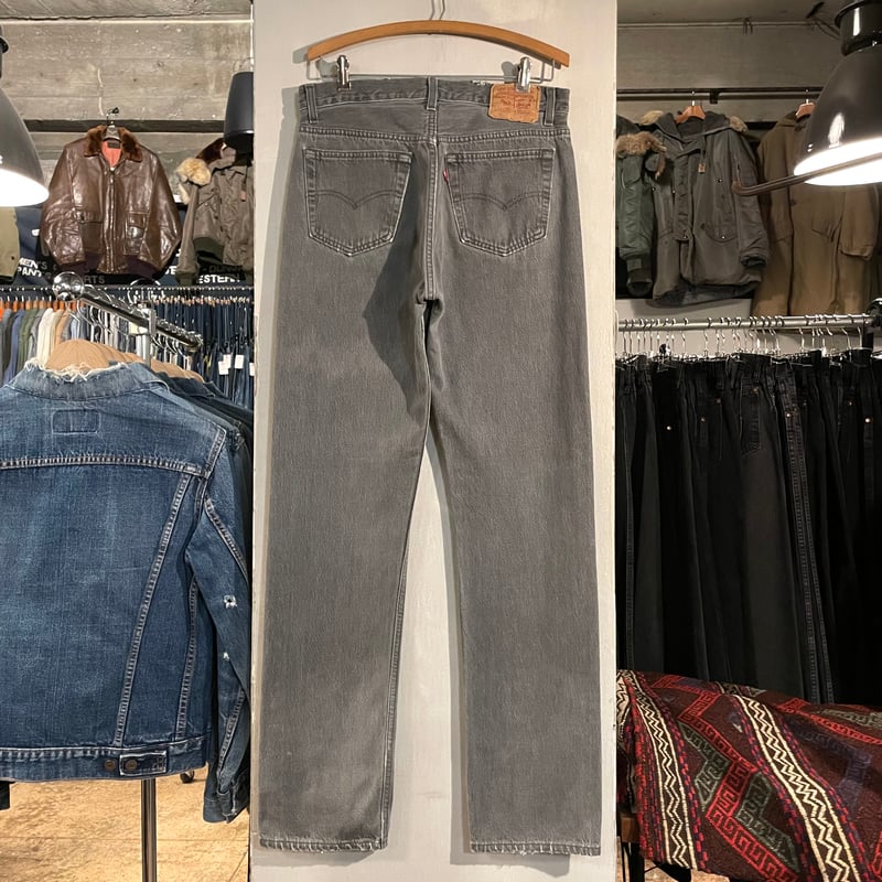 90s Levi's 501 先染め ブラックデニムパンツ 32×33 USA製 1990 90s Levi's 501 先染め ブラックデニムパンツ 32×33 USA製 1990