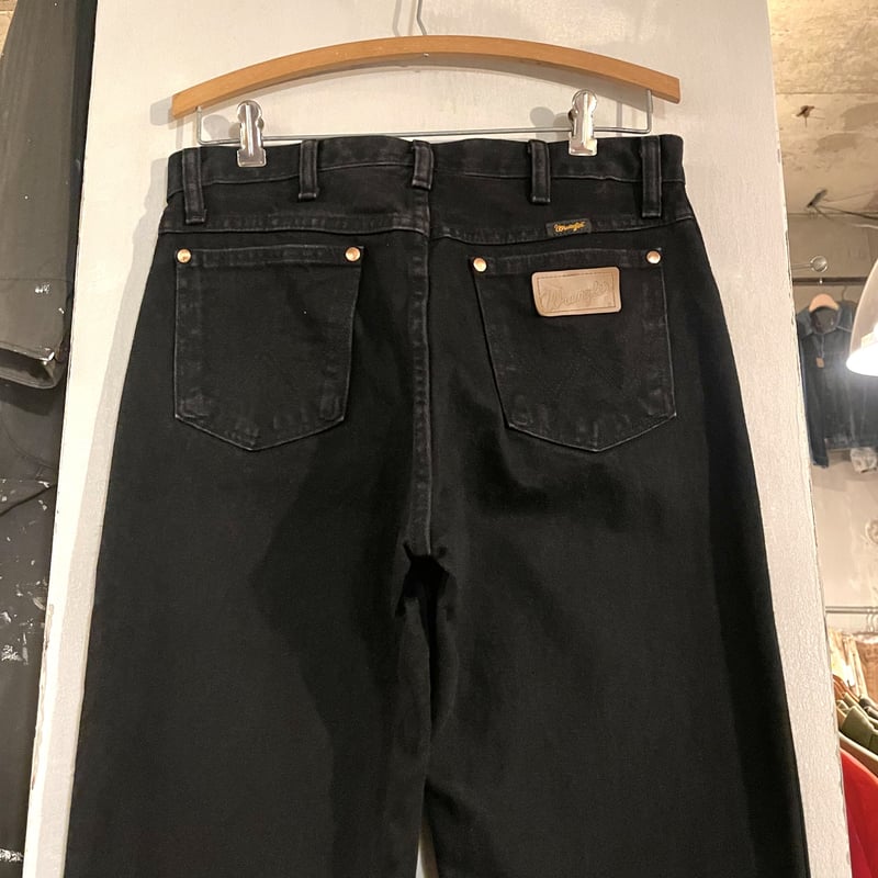 Wrangler 13MWZWK ブラックデニム パンツ 31×32 ラングラー