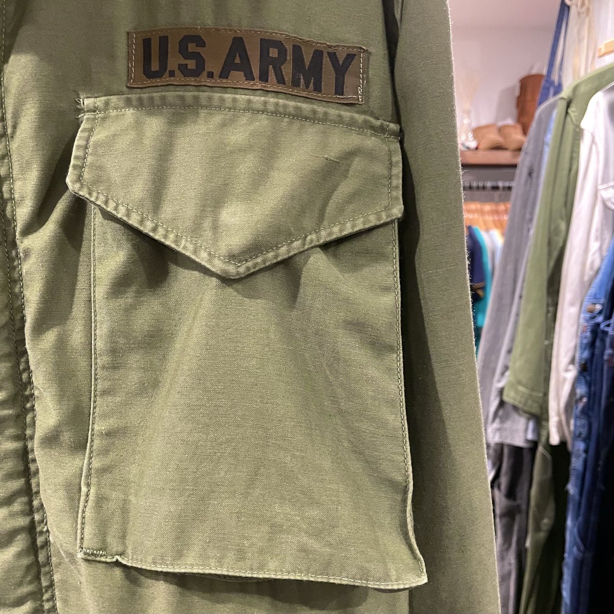 U.S. ARMY 　M65フィールドジャケット　２ND アルミジップ使用 U.S.ARMY 60年代 M65 2nd フィールドジャケット アルミジッパー