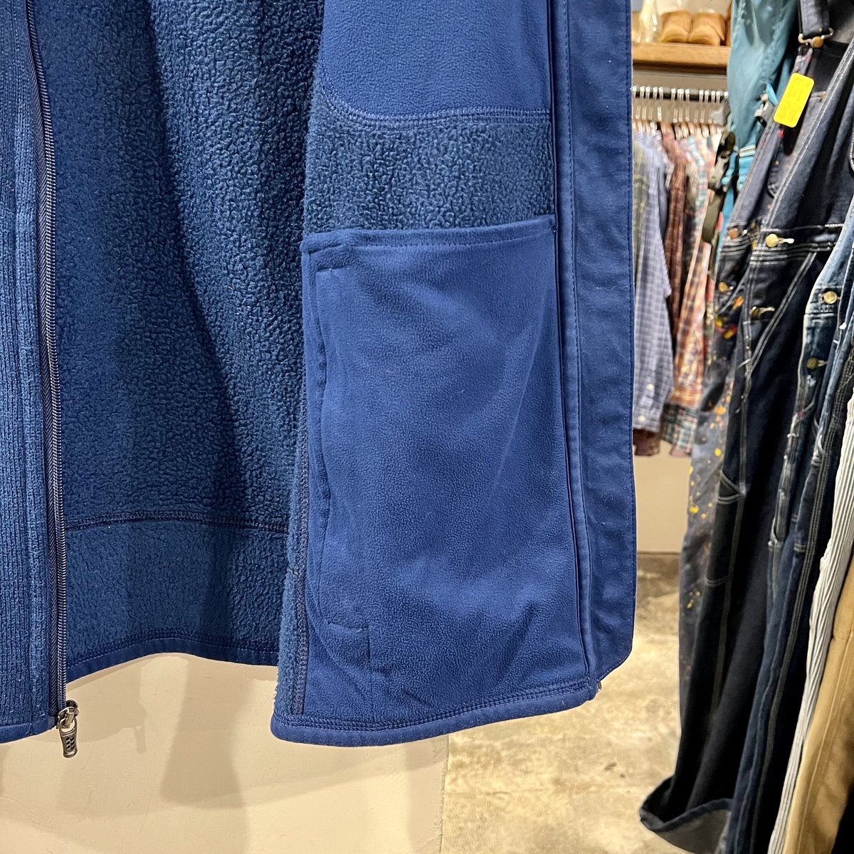 patagonia パタゴニア フリースベスト Lサイズ ベージュ 青 patagonia パタゴニア フリースベスト Lサイズ ベージュ 青 楽天